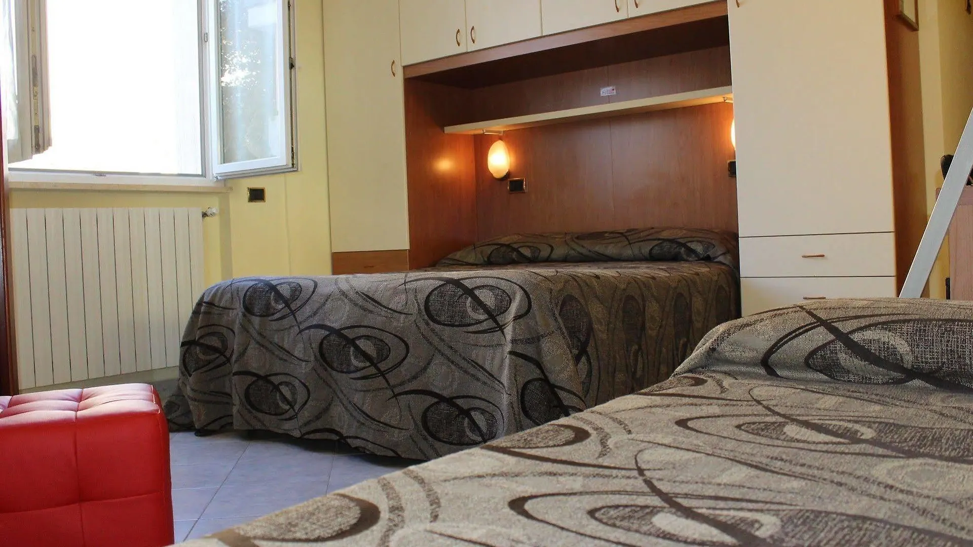 Hotel Eco Del Mare Marina di Massa 3*,  Italy